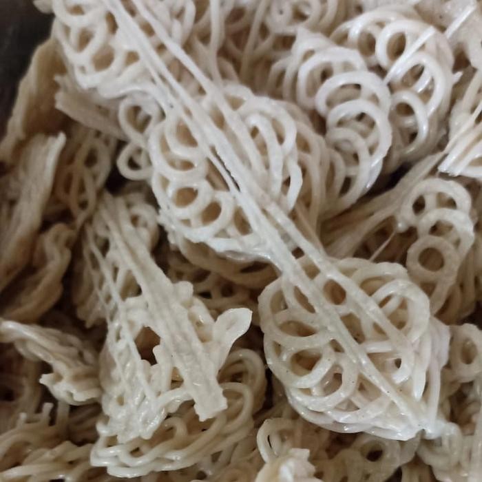 

New kerupuk dacil (mawar) Ready