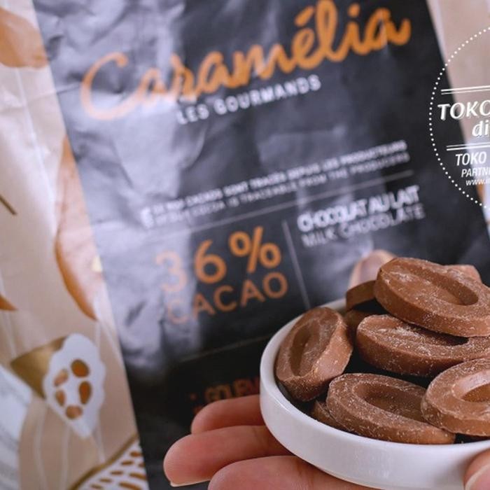 

Neww Valrhona Caramelia 36% Caramel Chocolate 500gr Couverture Cokelat Milk Terlaris