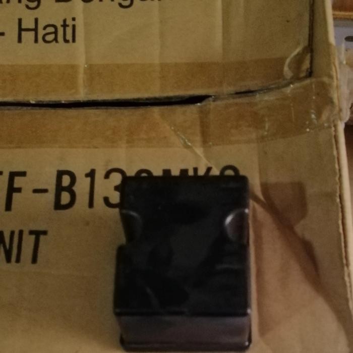 SPARE PART POMPA AIR SANYO TUTUP KAPASITOR / TERMINAL COVER PH-130 B