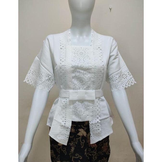Atasan Kebaya Kutubaru Putih / Kebaya Putih / Kebaya Wisuda Modern