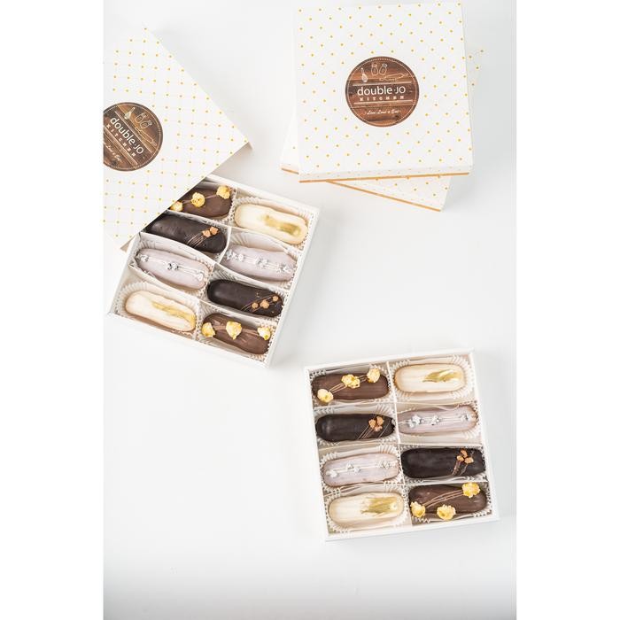 

Promo Eclair Premium 1 Box Kue Camilan