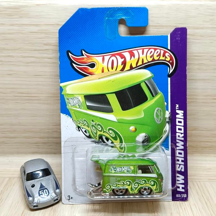 Hot Wheels Volkswagen Kool Kombi Hijau Metalik