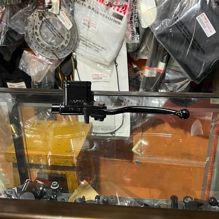 Copotan Master Rem Yamaha Nmax Authentic Bekas