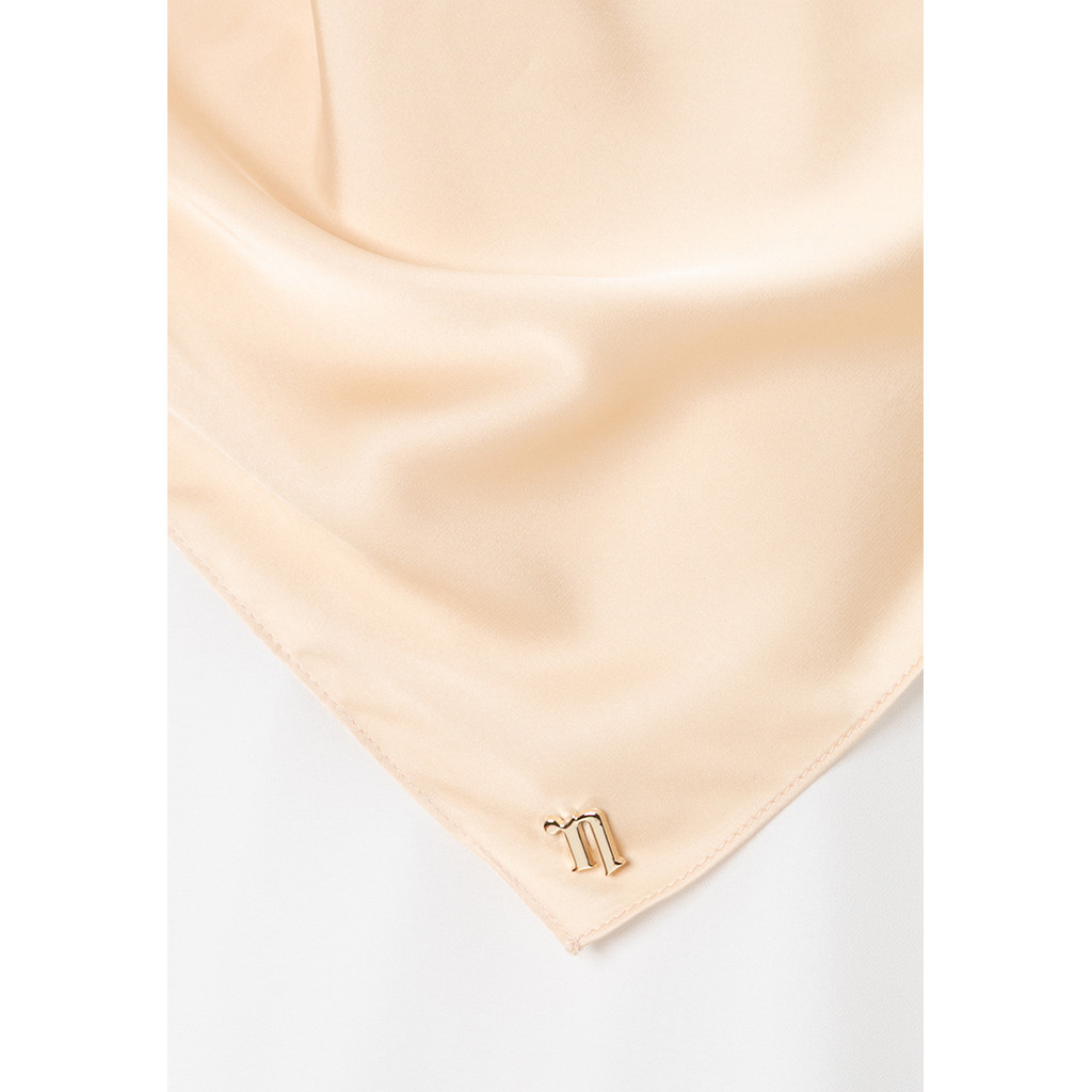 Naelofar - Luna Satin Square Hijab (Wanita) (Shortbread)