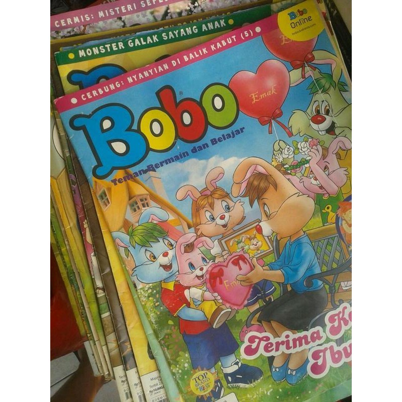

Majalah BOBO Paketan 10 Buku. Judul RANDOM