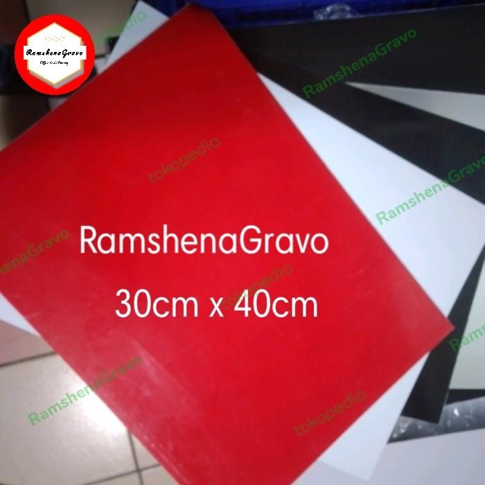 

Ready Gravoply Bahan Panel Name Tag 30X40Cm Tebal 1.5Mm Hitam Putih