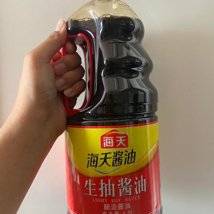 

Kecap Asin Light Soy Sauce Sheng Chou Jiang You 1.9L