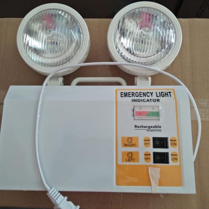 Emergency mata kucing LED