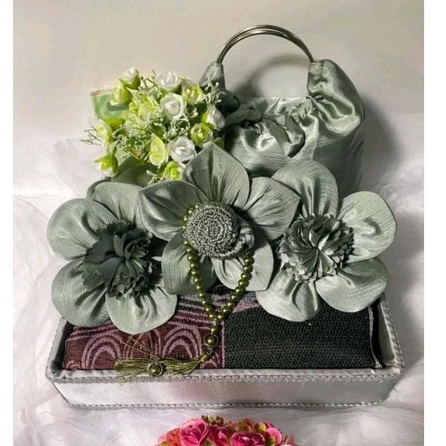 Seserahan Mukena Crinkle Silk/Seserahan Pernikahan/Seserahan Nikah/Seserahan Seperangkat Alat