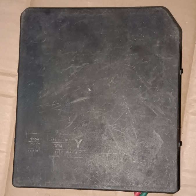 IPDM FUSE BOX SIKRING MOBIL NISSAN LIVINA ORIGINAL JAPAN