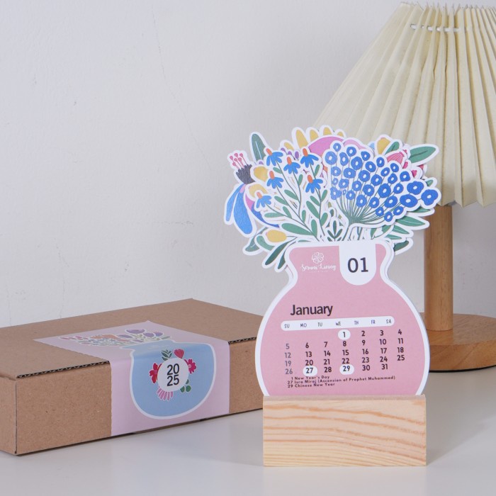 

Seruni Living Kalender Motif Bunga Cantik sekaligus sebagai Hiasan Meja Kode 1361
