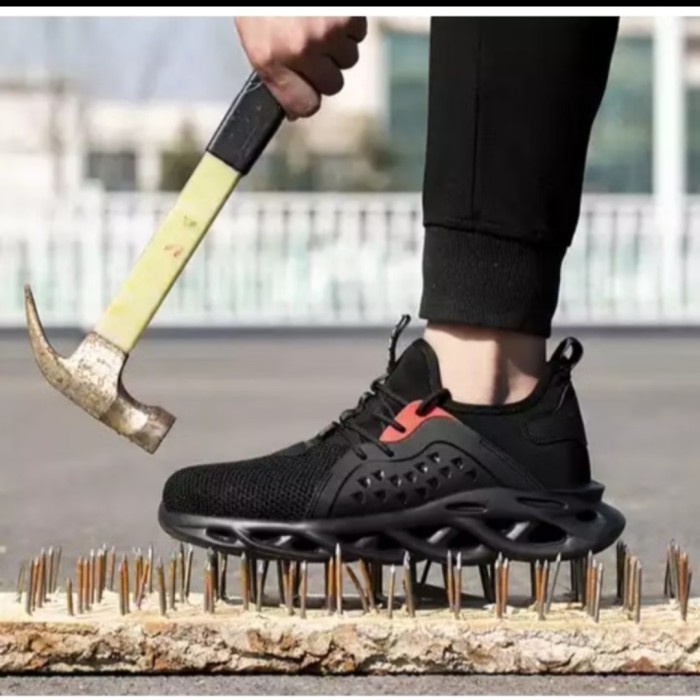 Sepatu Sneakers Safety Pria Sport Sepatu Safety Casual Pria Lapangan