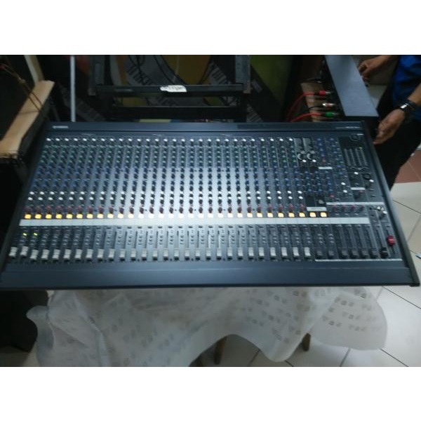 Mixer Yamaha Mg-32/14fx