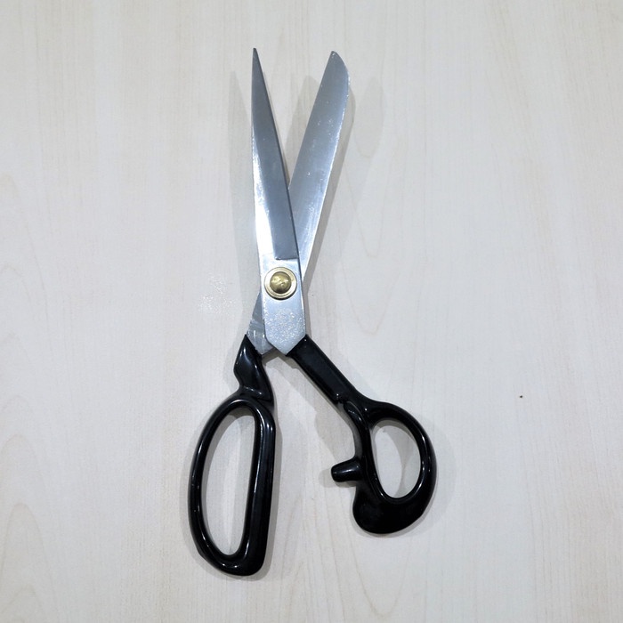 

Gunting Potong Kain F-STRONG 9" Putih /Gunting Kain FS9 Inch Dus EMAS