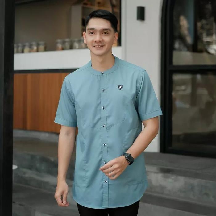HEMAT Baju Koko Warna Olive Bahan Katun Toyobo Deluxe Baju Koko Pria Dewasa Lengan Pendek Kerah