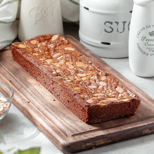 

BROWNIES PANGGANG COKLAT ALMOND