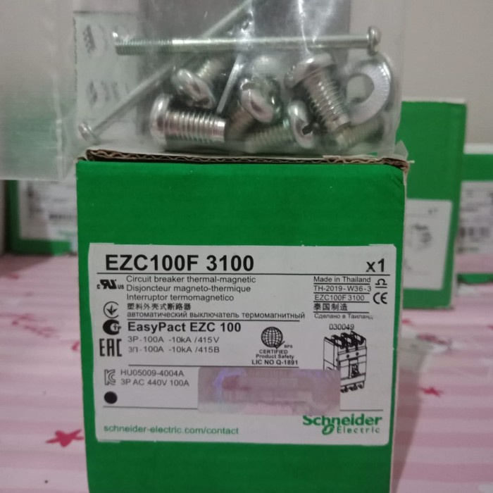 Terhemat Mccb Schneider Ezc100F 3X100A Ezc100F3100 Ezc 100 F 3P 100A Easypact