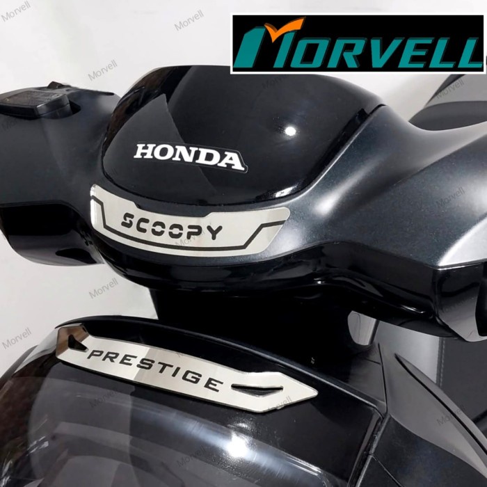 Honda Scoopy 2025 Up Front Lamp Garnish - Stylish & Prestige Garnis