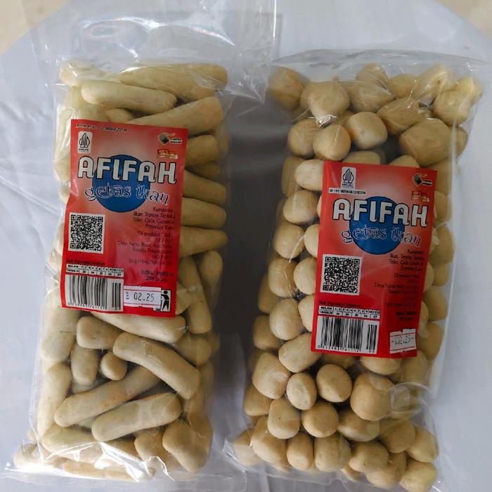 

terbaru !!! getas ikan bulat 250gr dan getas ikan panjang 250gr 2pcs snack khas bangka ready