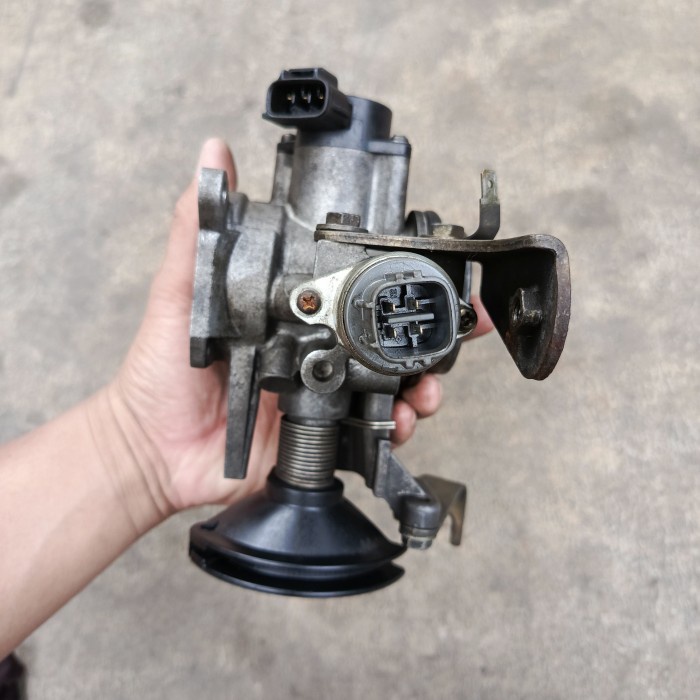 Throttle Trotel Body Set Sensor Tps Isc Avanza Xenia 1.3 1300Cc Copotan Laik Pakai