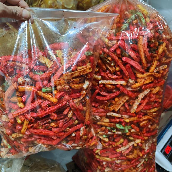 

1KG SEBLAK KERUPUK BETON DAUN JERUK / KERUPUK JAAT Cemilan Pedas Food