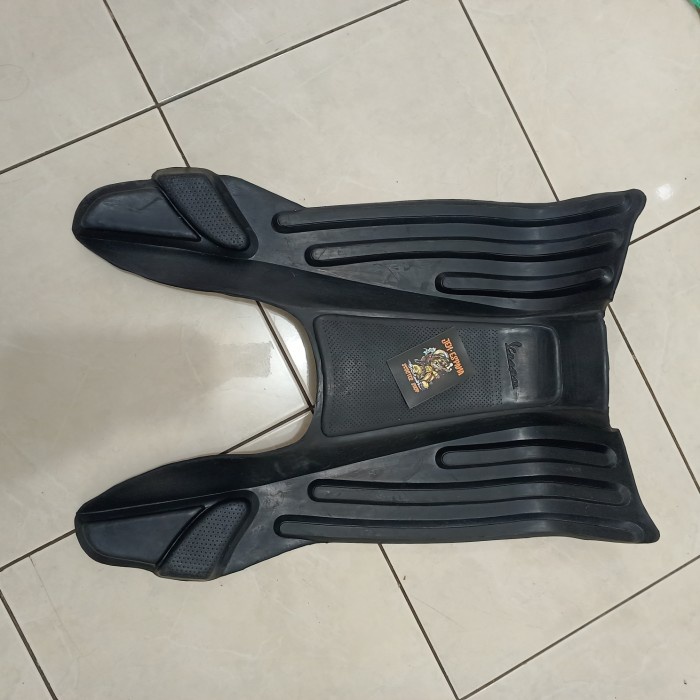 Sale Terbatas Floormate Vespa Lxv Lx S / Aksesoris Vespa Aman