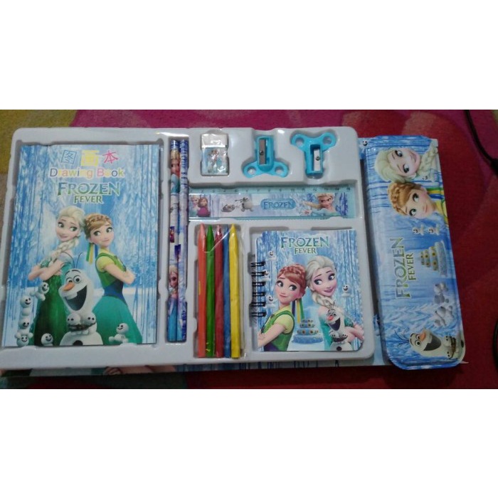 

JTTOP" 1 SET PERLENGKAPAN HELLO KITTY / ALAT TULIS KARAKTER HK / SEKOLAH