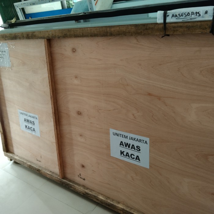 

Terlaris Palet Kaca Ready