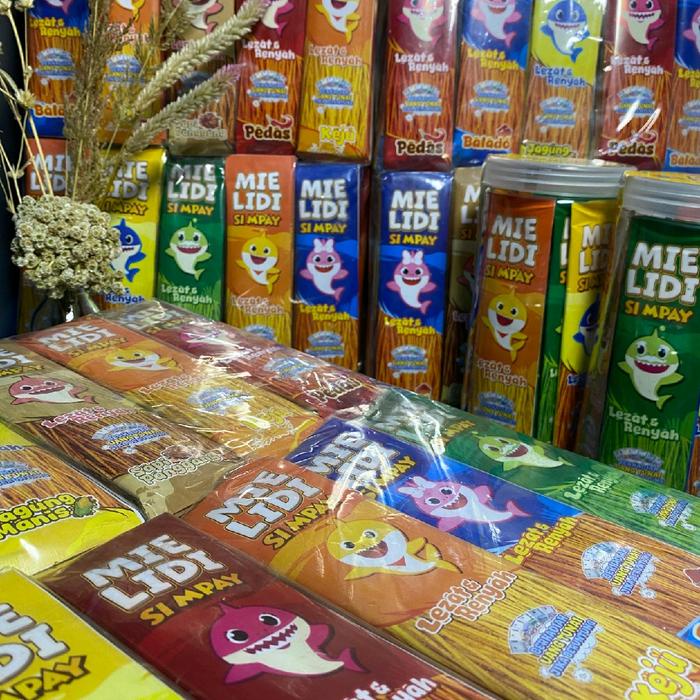 

BUNDLING MAKARONI+MIE LIDI 100 PCS CAMPUR MIX 6 VARIAN RASA SNACK PAKET USAHA MODAL MINIM CEMILAN