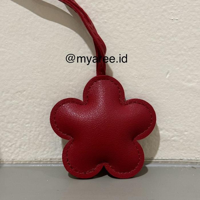 

Terlaris Bag Charm Leather Kulit Flower Bunga Sakura SALE