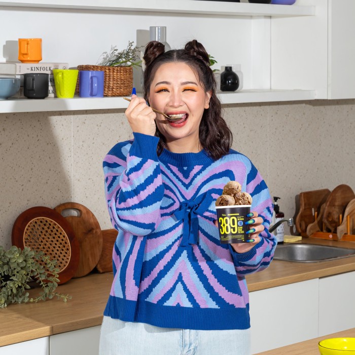 

SALE !!! DO -NUT- BREAK THE RULES PINT (473ML) - FRIDAY CREAMERY X DEVY ANASTASIA (LIMITED EDITION)