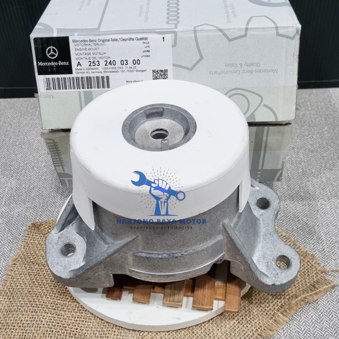 Engine Mounting Mercedes W253 X253 GLC300 GLC200 GLC250 1Set