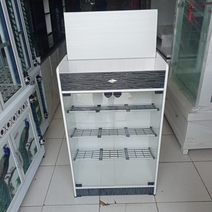 Lemari Sepatu Kaca Susun 3