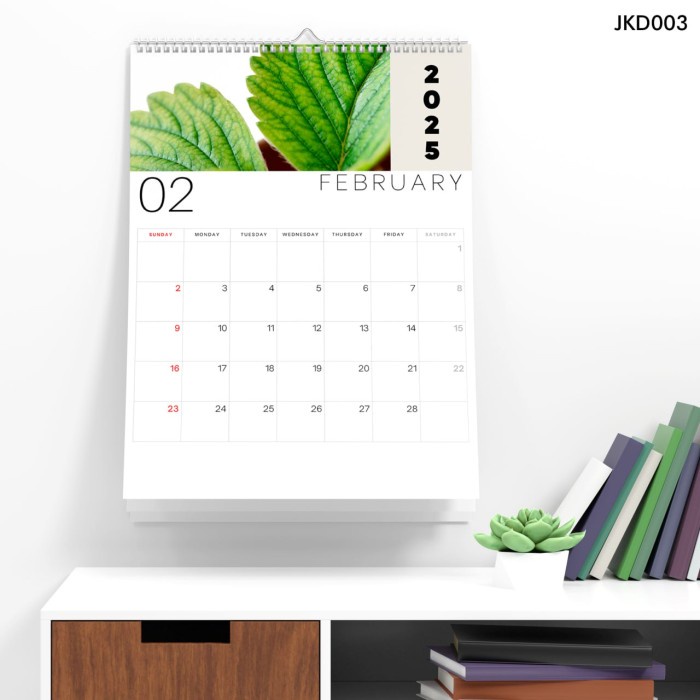 

[tmr] - kalender dinding tahun 2025 aesthetic lengkap gambar bunga cantik isi 13 lembar