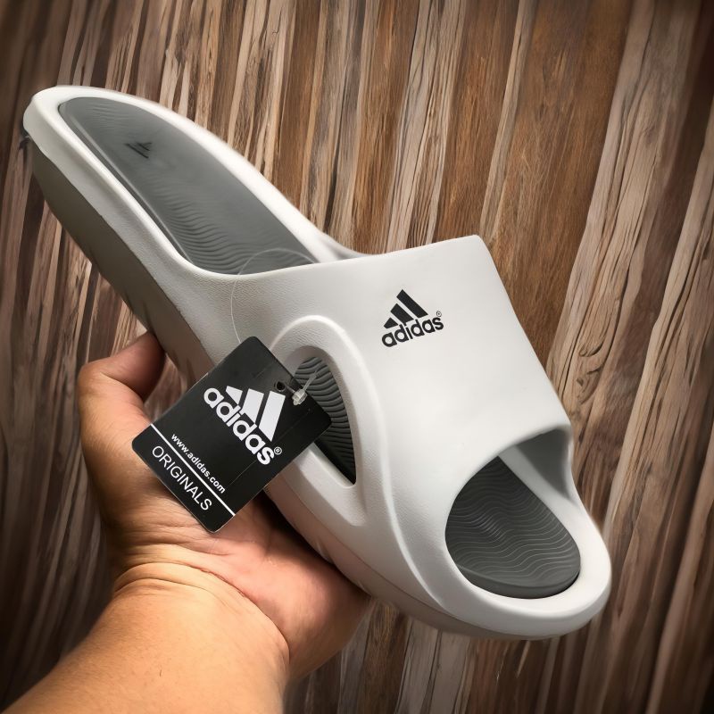 BEST SELLER SANDAL ADIDAS YEZZY HEMA PRIA KARET JELLY ORIGINAL