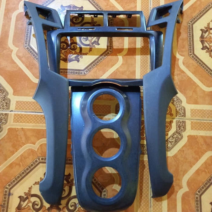 frame head unit yaris