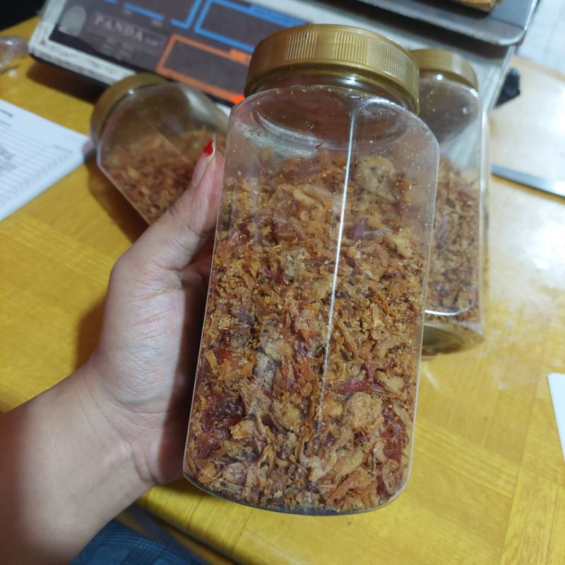 

HJE BAWANG GORENG BREBES +- 1 TOPLES BAWANG MERAH GORENG