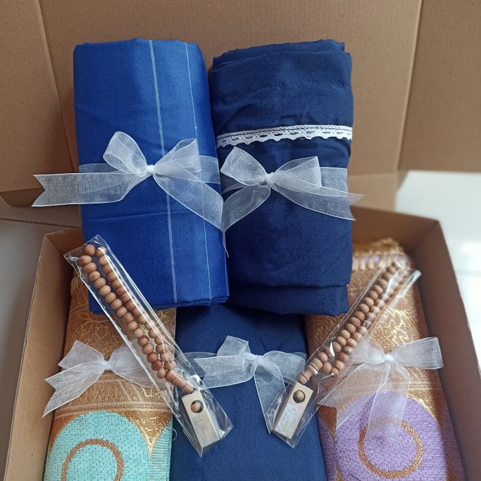 Paket Kado Pernikahan Lengkap Mukena Sarung Hampers Sajadah Mukena