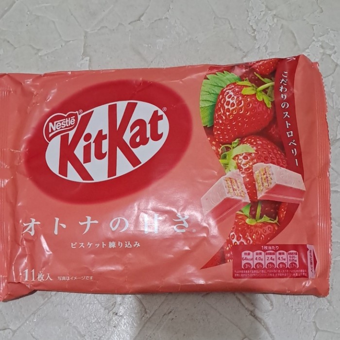 

Diskon Kit Kat Strawberry Ready