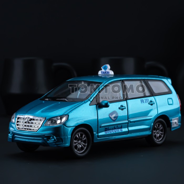 Promo Terbatas Blue Bird Taxi Taksi Online Toyota Kijang Innova Custom Miniatur Mobil Mobilan