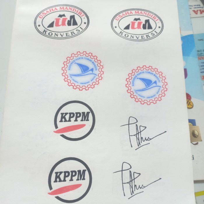 

STEMPEL OTOMATIS / WARNA DESAIN COSTUM