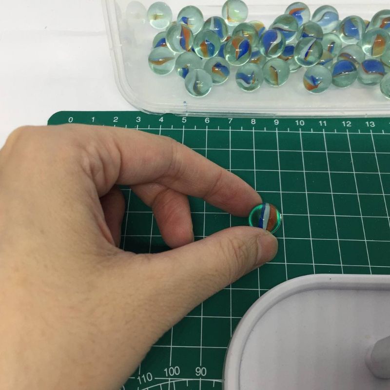 IK Kelereng Mini / Gundu Diameter 1,1cm/ Kelereng Kecil Unik