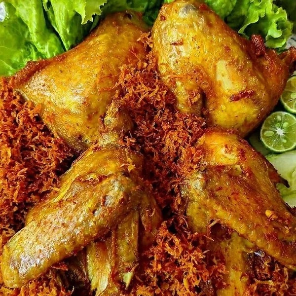 

FCW - AYAM BOILER BUMBU SERUNDENG ISI 4 PCS