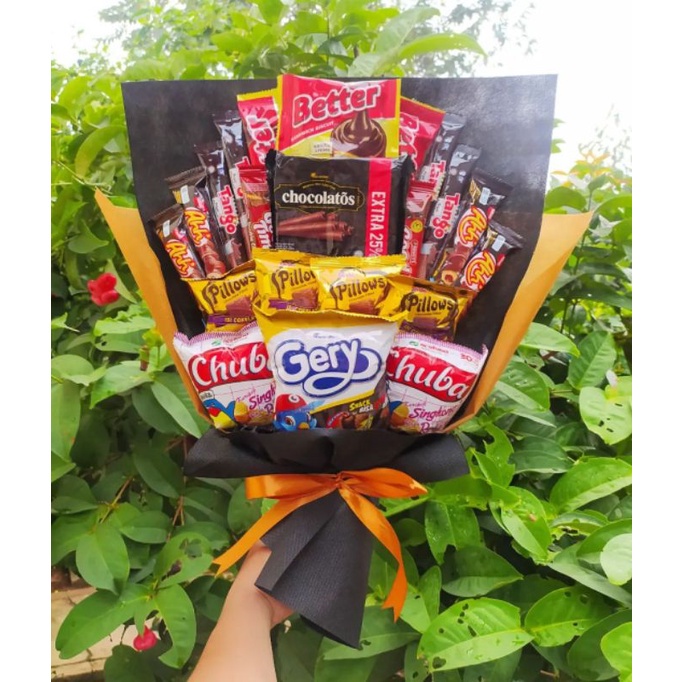 

HJ (S) Buket Gery chocolatos hitam gold keren enak cantik unik /paket/bingkisan Snack Ulang