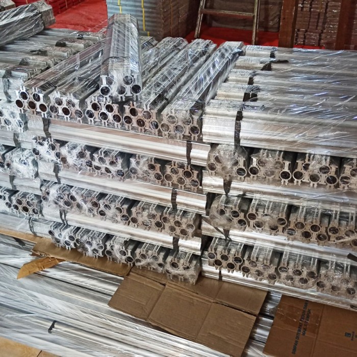 TOP FRAME AFC BULAT -