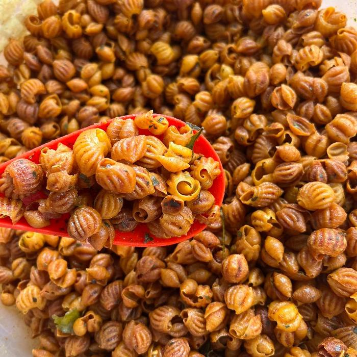 

Makaroni kerang pedas daun jeruk 1kg