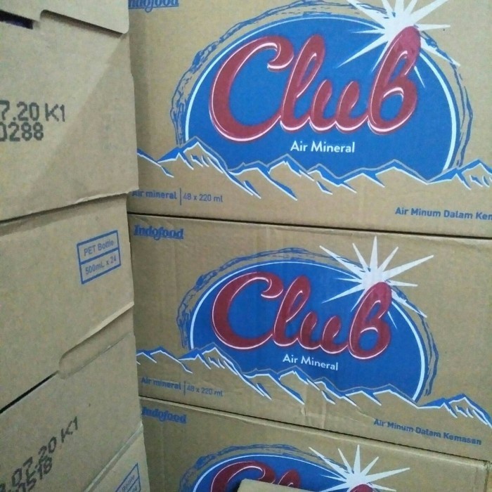 

(Good) air mineral Club gelas 220ml isi 48