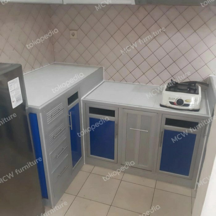 Terbaru Lemari Dapur Bawah Full Body/Full Set+Sink+Keran Air/Kcb Aluminium Acp