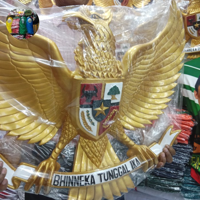 PATUNG GARUDA FIBER LAMBANG GARUDA FIBER PATUNG GARUDA LAMBANG GARUDA PATUNG