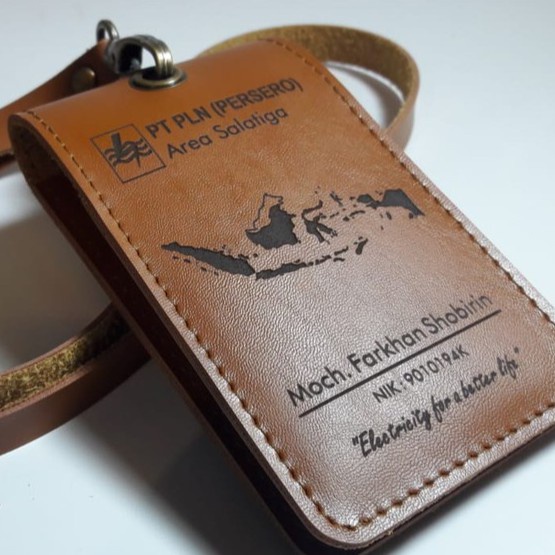 

ID Card Holder Magnet Lipat Clip BAHAN FAUX LEATHER PREMIUM IMPORT (DUNDEE)